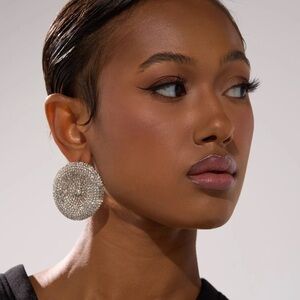 ✨AKIRA Dazzling Silver Circle ✨Earrings